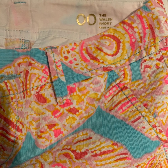 Lilly Pulitzer Shorts - Picture 3 of 3
